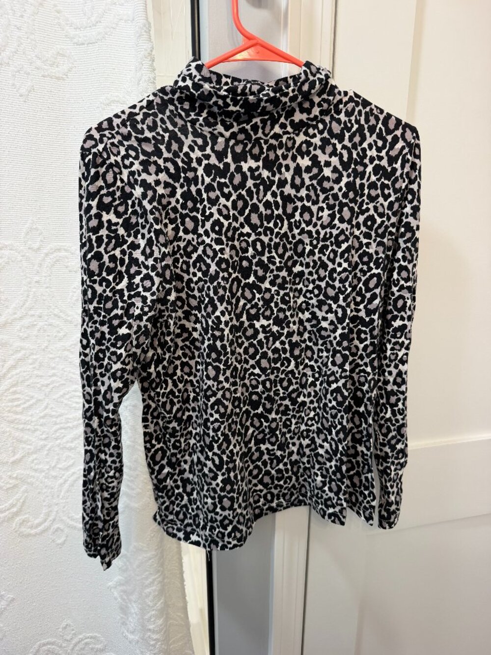 J.Crew Women's black & white leopard print mock neck t-shirt